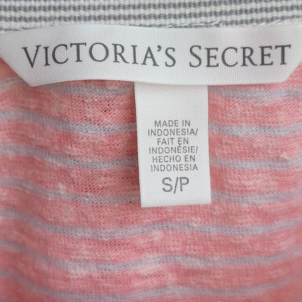 Victoria's Secret | Split Back Active Tee Pink like new Small EUC - Picture 8 of 14